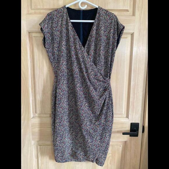 Women’s nearly new midi dress. 3/4 length. No tags-not sure of manufacturer. - Picture 1 of 8